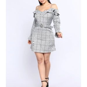 🆕️Wall Street Plaid Dress M